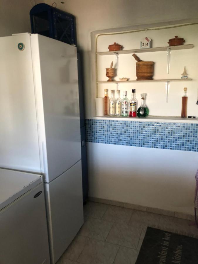 Araζω ξενώνας Ηρακλειά Εξωτερικό φωτογραφία